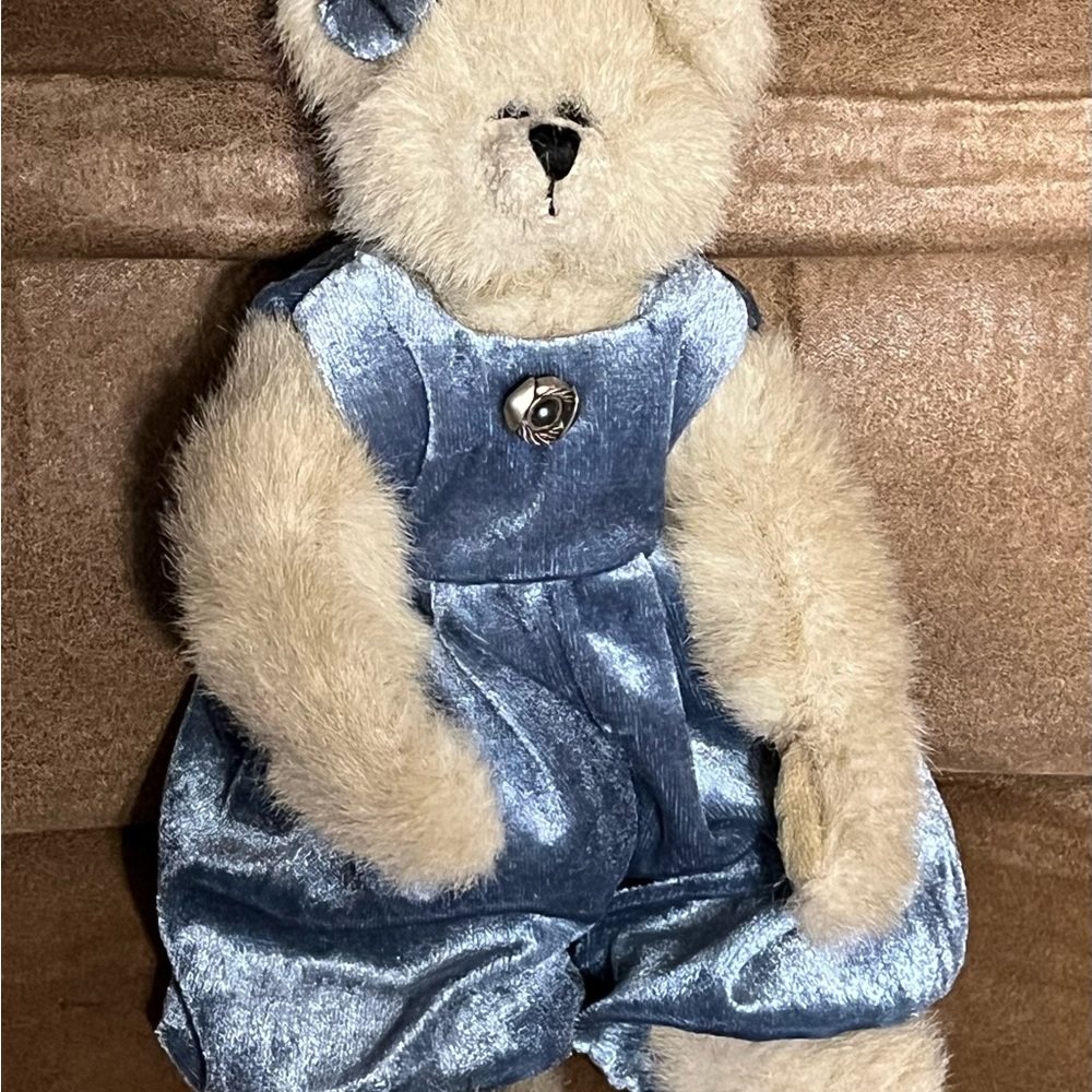 Vintage Ty Attic Treasures Cassie Teddy Bear in Shimmery Blue Velvet Outfit 1992